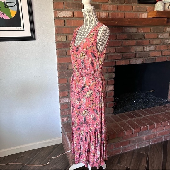 Evereve Brielle Sleeveless Floral Midi Dress in Coral Sz M - Picture 8 of 13